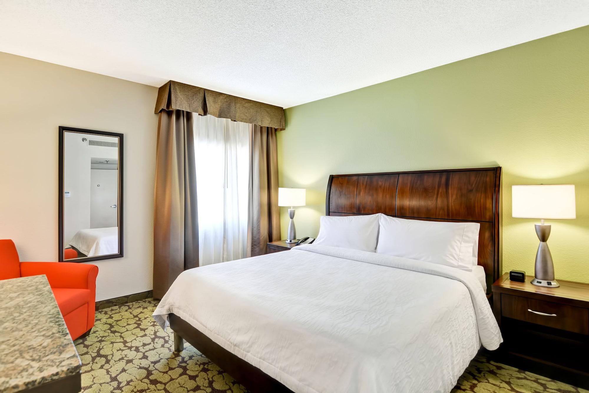 Hilton Garden Inn Phoenix Midtown Экстерьер фото