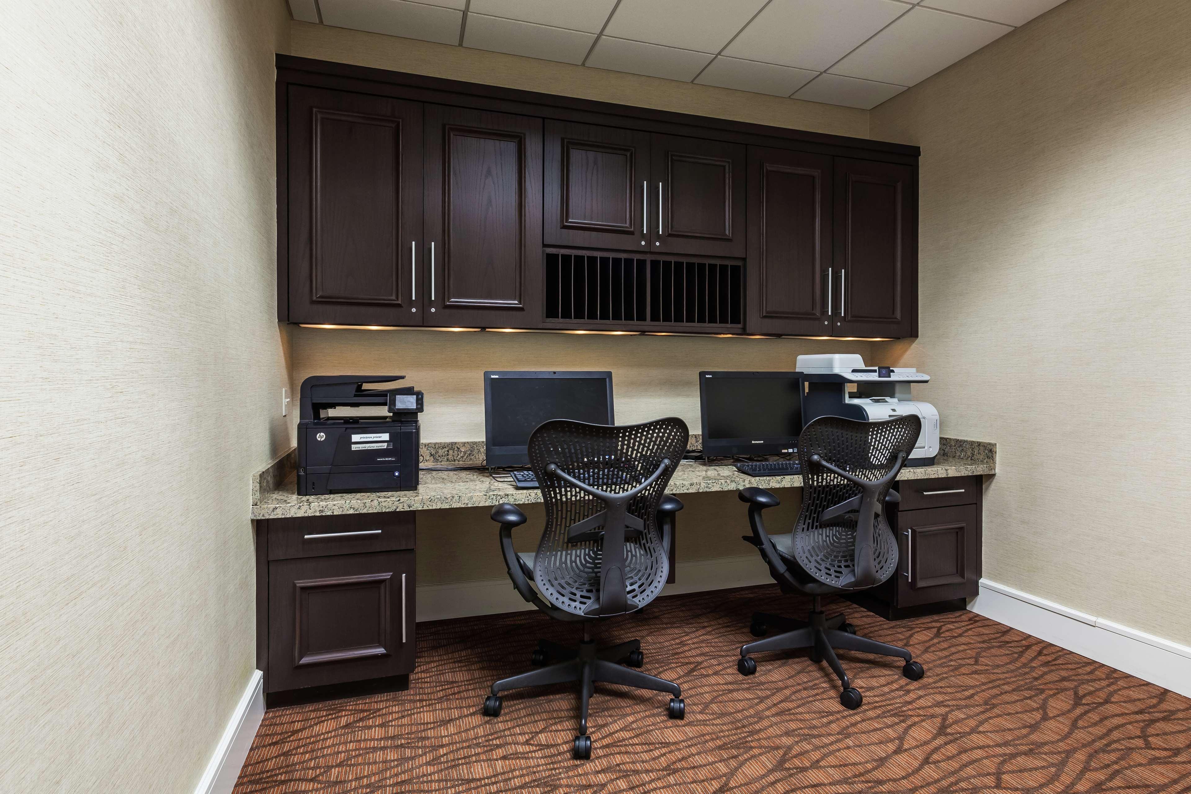 Hilton Garden Inn Phoenix Midtown Экстерьер фото