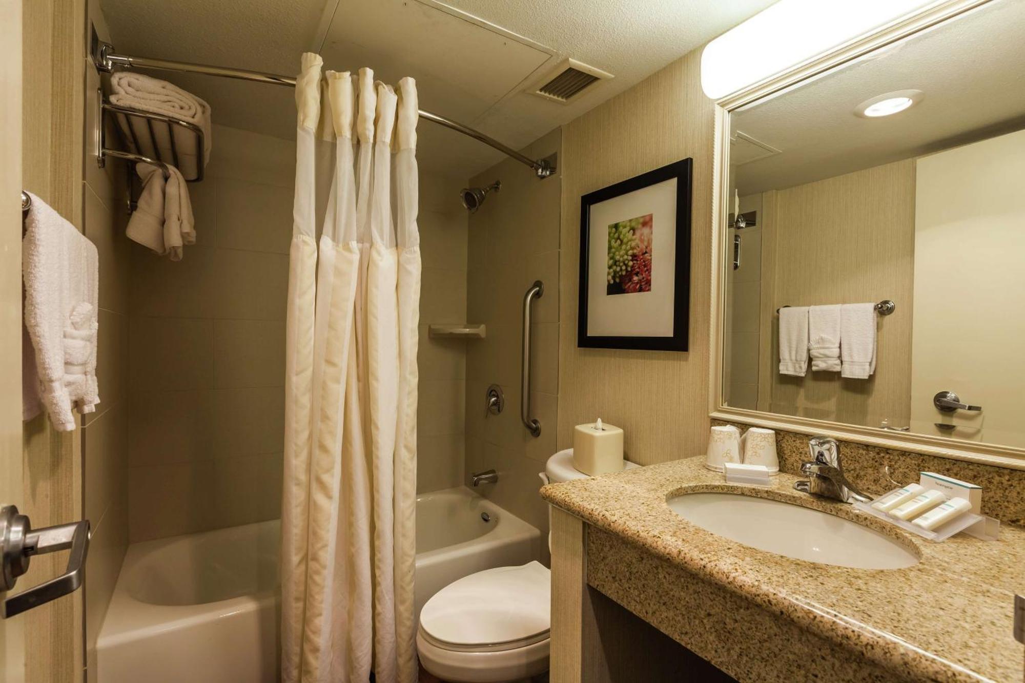 Hilton Garden Inn Phoenix Midtown Экстерьер фото