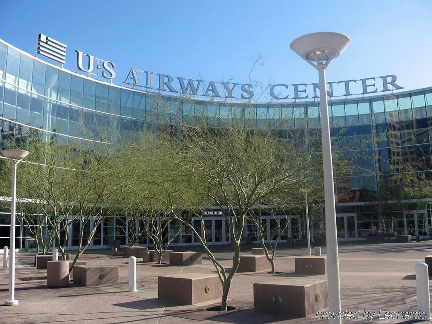 Hilton Garden Inn Phoenix Midtown Экстерьер фото