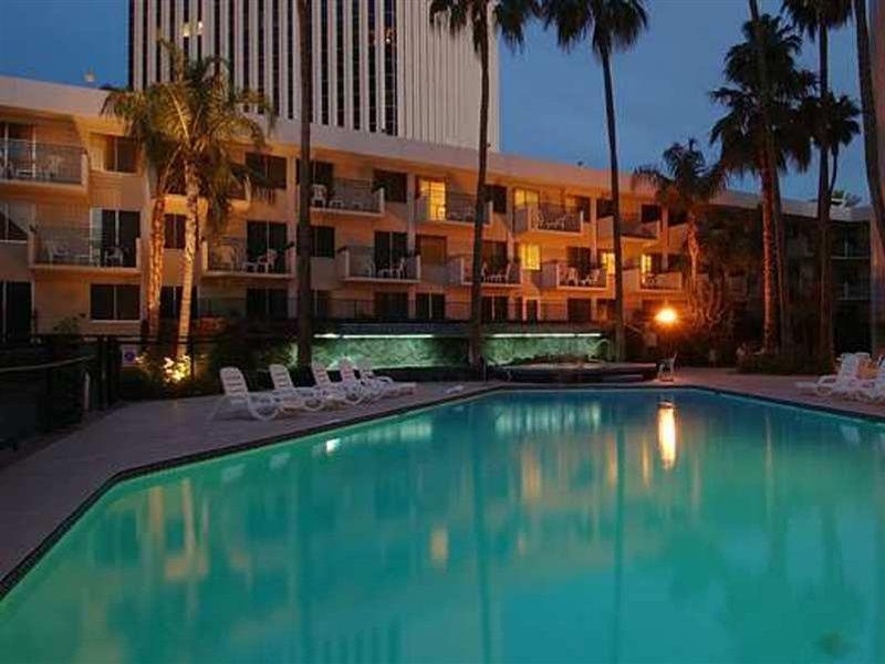 Hilton Garden Inn Phoenix Midtown Экстерьер фото